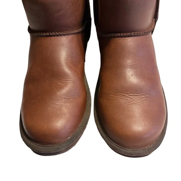 L.L. Bean Brown Shearling-Lined Ankle Boots Size 10 Brown Leather Cozy Warm - Picture 10 of 11